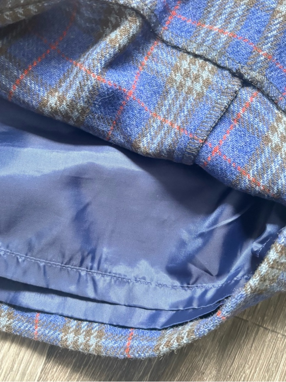 Y2K Gap Plaid wool mini skirt - Picture 4 of 6